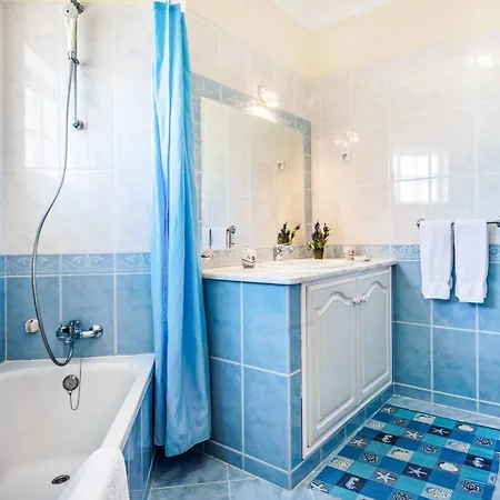 Vivienda Clara Vila *