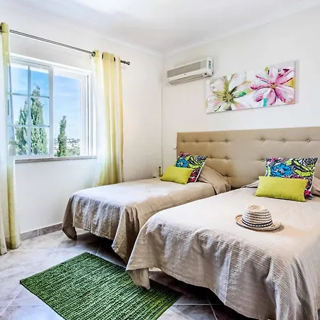 Vivienda Clara فيلة Gale (Albufeira)